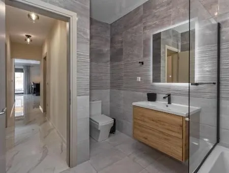 Black Diamond Apartment